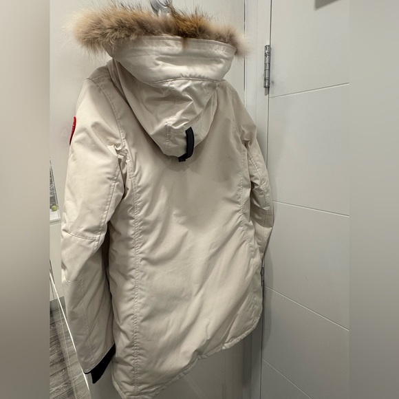 Canada Goose Women's Off-White Hooded Puffer Jacket - Picture 3 of 4